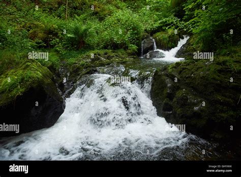 Super Waterfalls Hi Res Stock Photography And Images Alamy