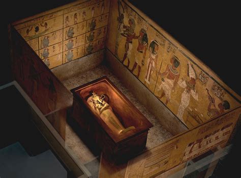 King Tuts Tomb Reveals Hints Of Hidden Chambers