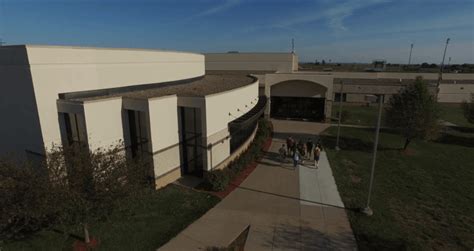 High School Dallas Center Grimes Community School District