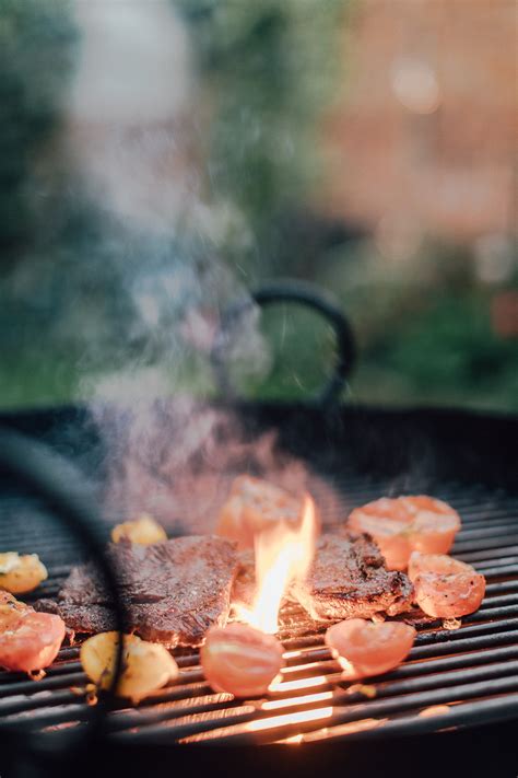 Best fire pit for decking. Decking for your outside living space | design inspiration ...