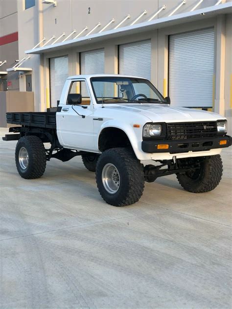 1983 Toyota Pickup Sr5 2dr 4wd Hilux For Sale Toyota Pickup