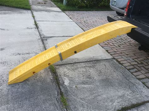 Plastic Motorcycle Telescopic Ramp Highland Ramp Arts Max Load Not To Exceed 750 Lbs For Sale