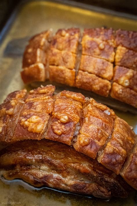Knuspriger Schweinebauch aus dem Ofen