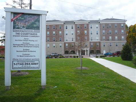 Information About Courtyards Student Apartments On The Courtyards