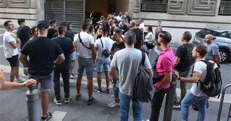 Faits Divers Justice Meutes Marseille Un Policier De La Bac