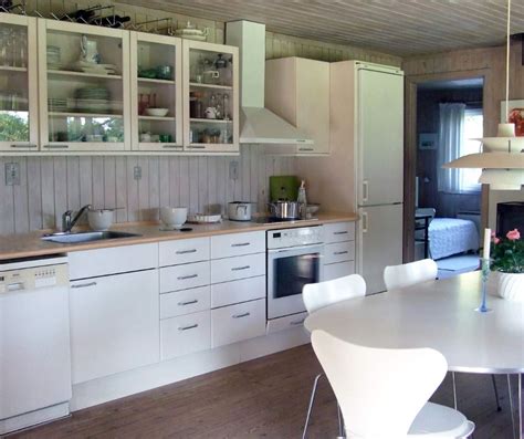 Appliances make the kitchen go round. How To Get Amazing Results With Black or White Kitchen ...