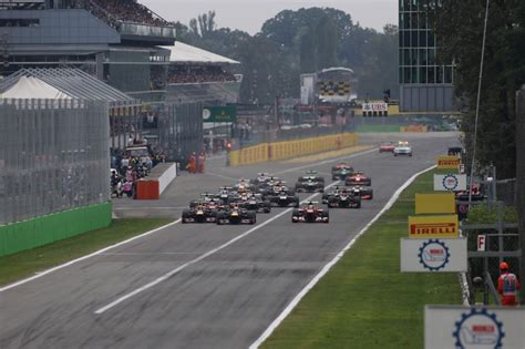 Jul 03, 2021 · formula 1 starting lineup for 2021 austrian grand prix. 2015 Formula 1 Italian Grand Prix: Provisional Starting ...