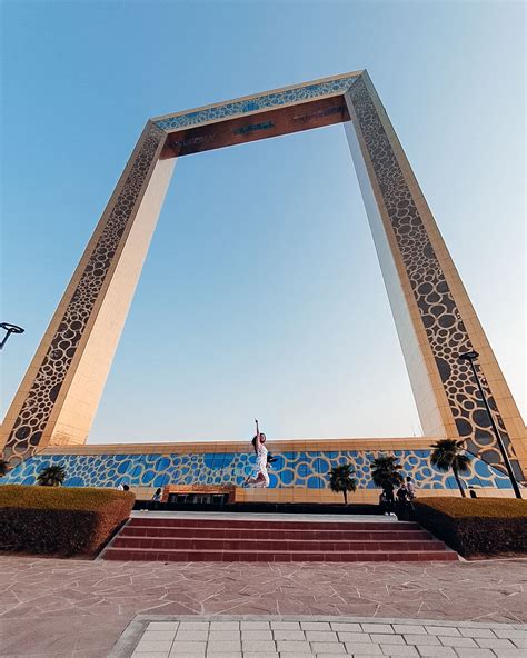 Der Dubai Frame Der Größte Goldene Rahmen Der Welt