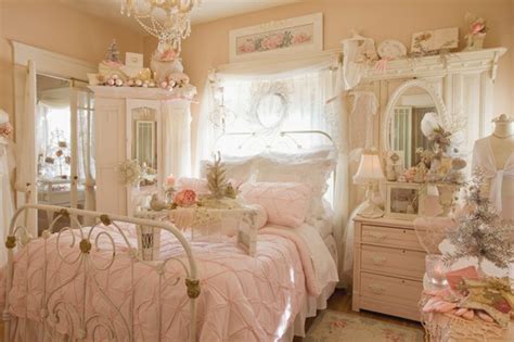 I'm so happy to have it all pulled together, and they are loving it. Pink Roses and Teacups: Pink Saturday