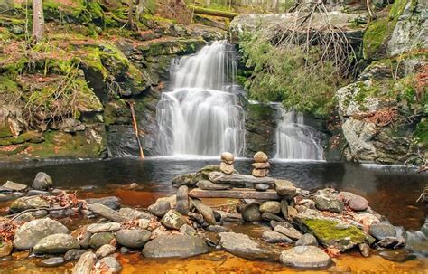 5 Waterfalls In Ct For Swimming That You Need To Visit