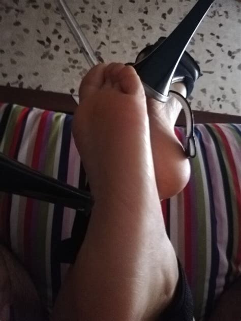 Sexy Amateur Feet Giovanevoglioso69