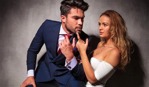 6 Characteristics That Make Women Irresistible To Men According To Science