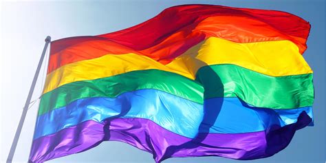 ‍ your chosen #family follow @pride and @gayety ‍ curated by @iamraynbow all black lives matter | #pride #pridemonth #pridemonth2021. «LGBT» - Die farbenfrohe Regenbogen-Community - Fokus Online