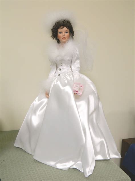 Iu Hosts Silent Auction Of Collectible Dolls Bride Dolls Bride Dolls