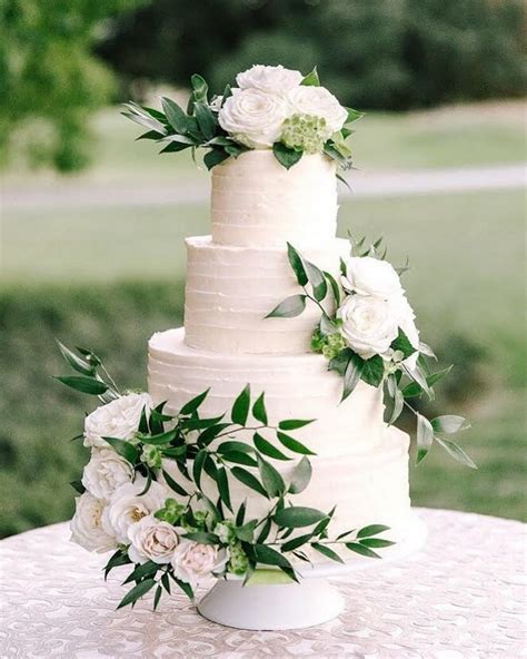 20 Neutral Greenery Buttercream Wedding Cake Ideas 2023