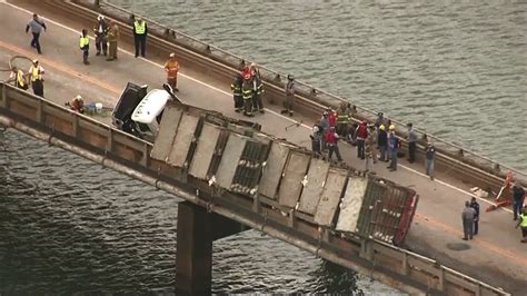 Photos Truck Hanging Off Side Of Bridge Over Lake Hartwell After