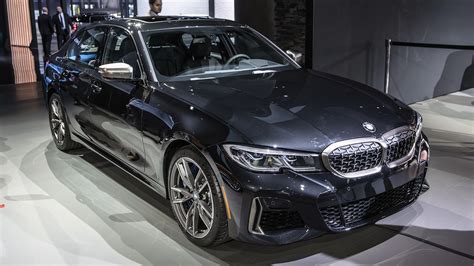 The bmw m340i is equipped with an m sport suspension as standard equipment with the availability of an optional m adaptive setup featuring electronically controlled shock absorbers. 2020 BMW M340i will debut at the LA Auto Show and go on ...