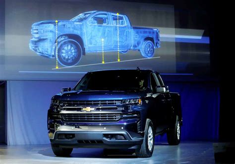 2019 Chevy Silverado With 4 Cylinder Engine Rated At 21 Mpg Combined