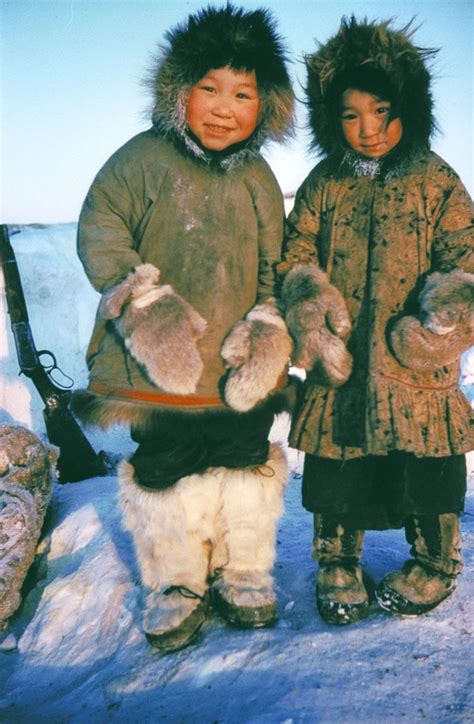 Mejores 218 Imágenes De Yupik And Inuit Eskimo People En Pinterest
