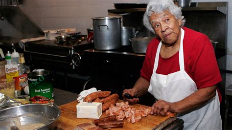 Leah Chase 96 Creole Chef Who Fed Presidents And Freedom Riders Dies