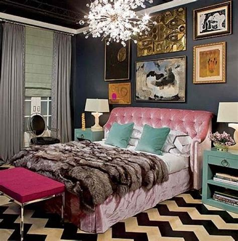 24 Hollywood Regency Style Bedroom Ideas