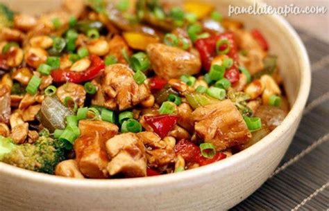 A forma mais simples de cozinhar. 70 receitas com frango para preparar em menos de 30 minutos