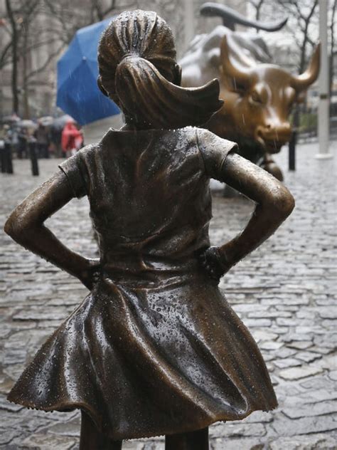 Charging Bull Sculptor Says Fearless Girl Violated His Copyright