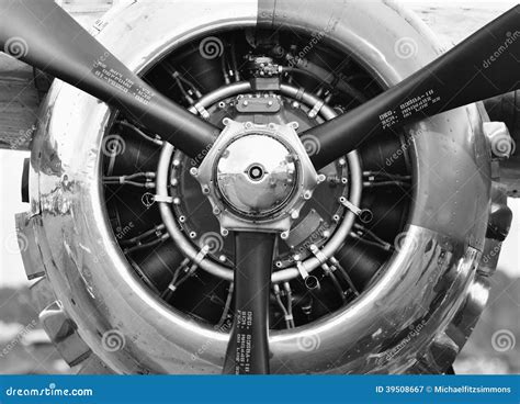 Airplane Propeller Engine Ge H80 Turboprop Engine By Ge Aviation Czech