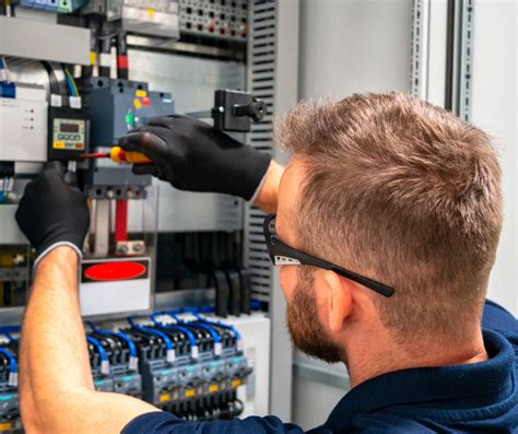 Things To Consider When Choosing A Reliable Electrician Perth Always