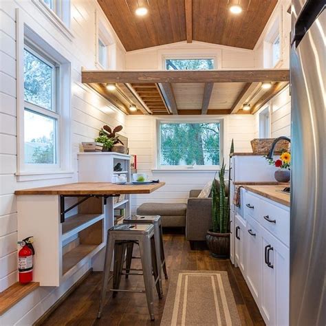 35 Cozy Tiny House Decor Ideas That Perfect For Couples Soflyme In