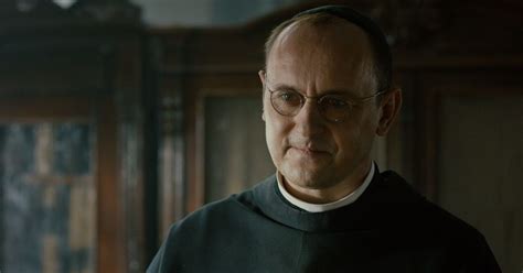 duas coroas filme de são maximiliano kolbe · catarse