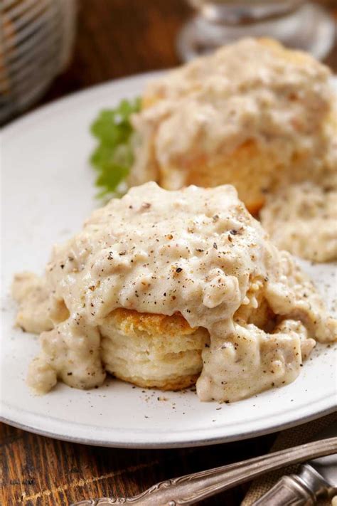 Pioneer Woman Biscuits And Gravy Recipe In 2023 Biscuits And Gravy