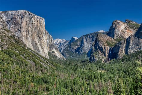 Yosemite National Park Taking Photos Of Half Dome And El