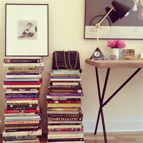 21 Chic Ways To Decorate Your Apartment With Books Decor Book Decor