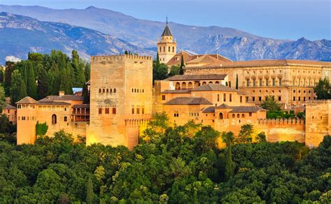 Trip To Granada The Alhambra Palace And Generalife Gardens La Cala De