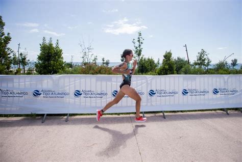 Melanie bronze dos santos is a portuguese triathlete. Athlete Profile: Melanie Santos — World Triathlon