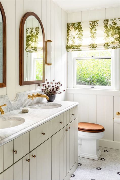 These Farmhouse Inspired Bathrooms Will Transport You To Simpler Times