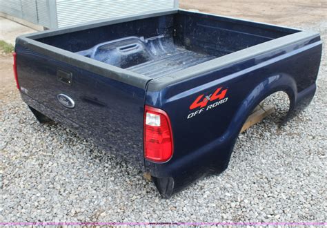 2008 Ford F250 short bed pickup truck bed in Pratt, KS | Item I7421 sold | Purple Wave