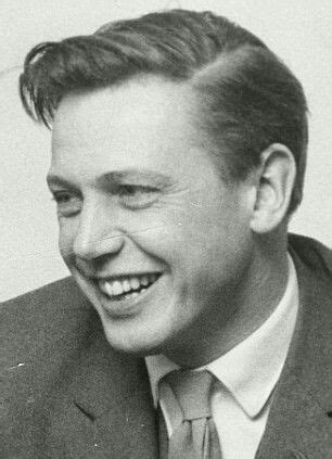 David attenborough's new film dropped on netflix this weekend, and i can't be alone in thinking not only were the facts about our future shocking, but how attractive david attenborough was when he was younger. 102 best David Attenborough images on Pinterest