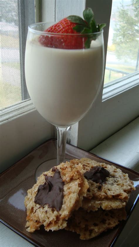 Panna cotta means 'cooked cream' in italian. A Hungry Spoon: Panna Cotta...The Fancy Lady's Dessert