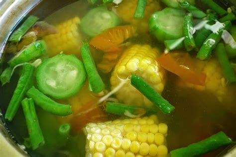 11 langkah cara membuat sayur sop daging sapi spesial ✓ tips agar daging empuk ✓ bumbu yang enak dan sederhana. Resep Sayur Sop Bening | Yoedha
