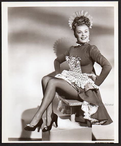 June Havoc 1940s ⭐ Leggy Cheesecake Beauty Actress Vintage Photo K 210 • 59 99 June Haver