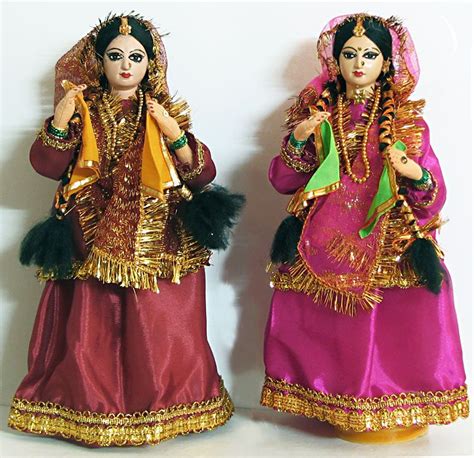 Gidda Dancers From Punjab