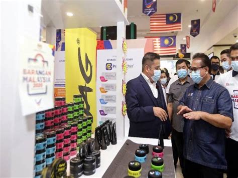 Usahakan kalian download sebagai review saja, belilah cd original atau kalian beli secara online seperti di itunes untuk mendukung semua artis agar terus berkarya. Pameran jualan, promosi barangan buatan tempatan rancakkan ...