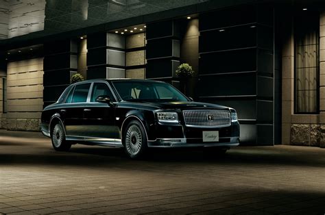 NEWS: Get ready to VIP because the third-generation Toyota Century goes ...