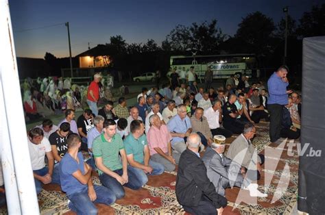 Tradicionalni Iftar U Šeheru Informativni Portal