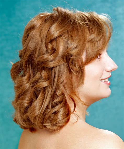 Medium Wavy Light Copper Brunette Hairstyle With Layered Bangs