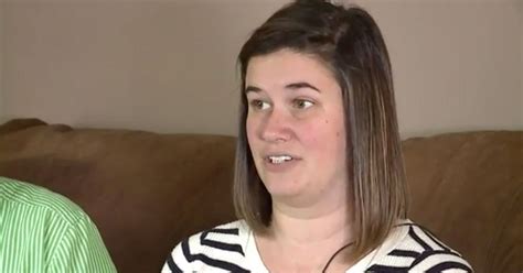 Teacher Claims Catholic School Fired Her For Getting Pregnant Before Marriage Huffpost