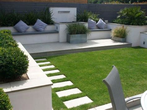 35 Minimalist Garden Design Ideas For Beautiful Cozy Gardens 35