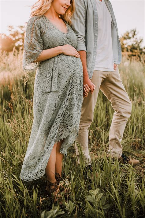 Summer Maternity Shoot Storied Photo Maternity Photography Outfits